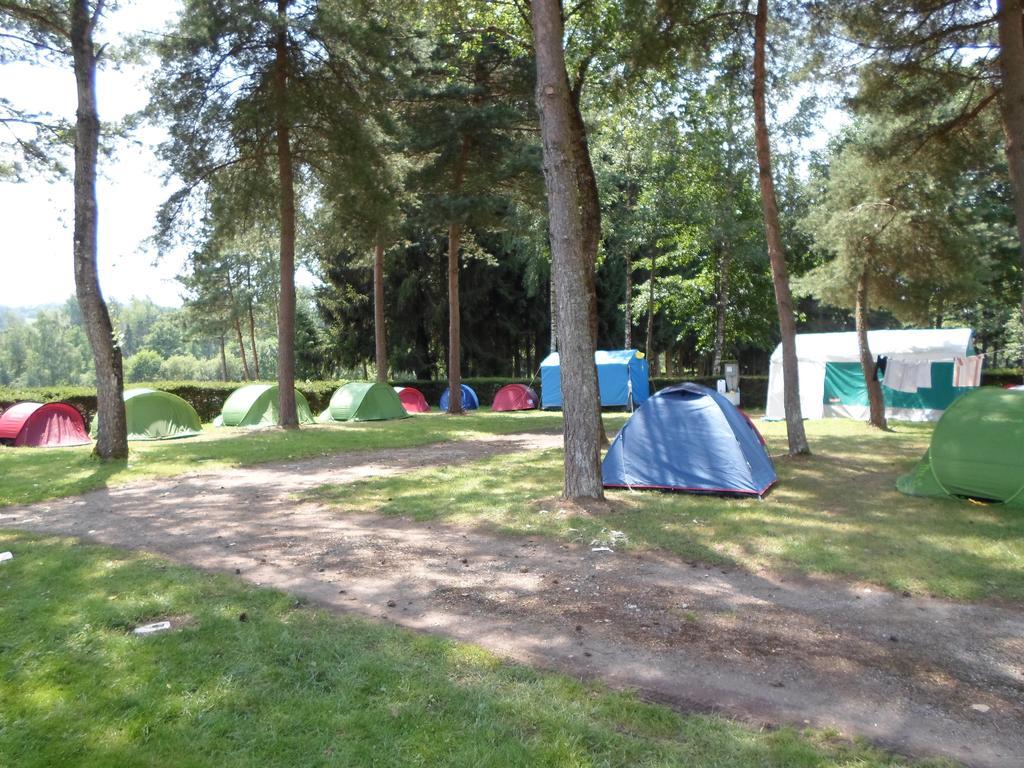 Camping Les Pinasses La Chapelle  Eksteriør bilde